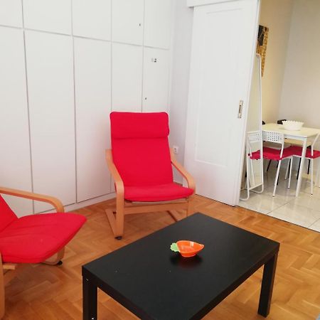 Wonderful Apartment In Central Athens Exterior photo