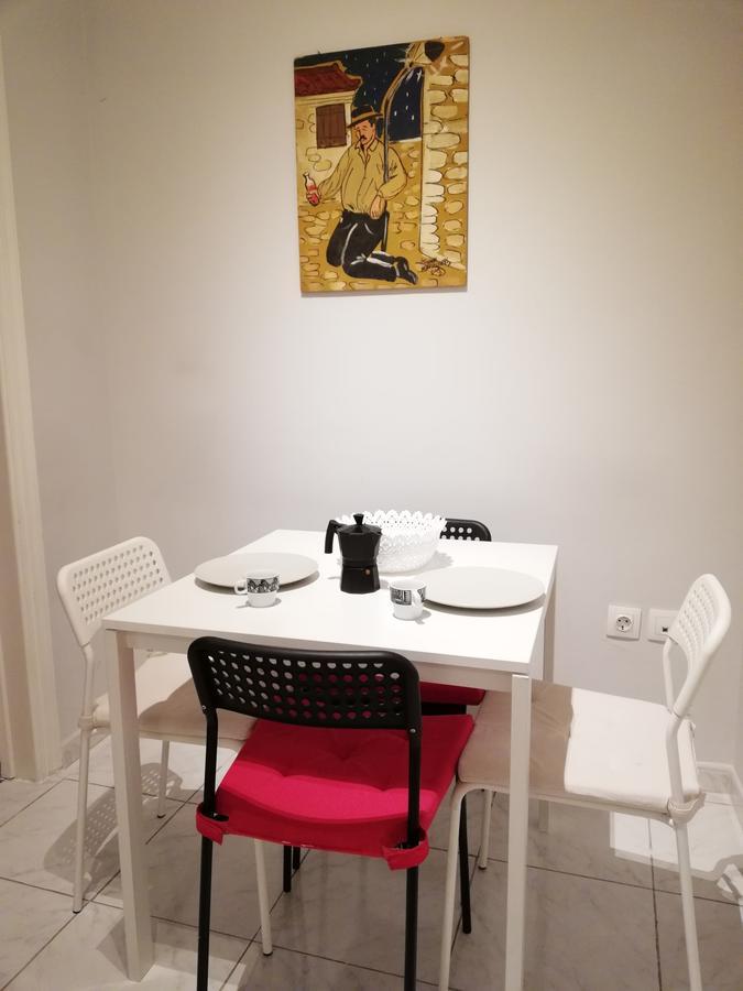 Wonderful Apartment In Central Athens Exterior photo